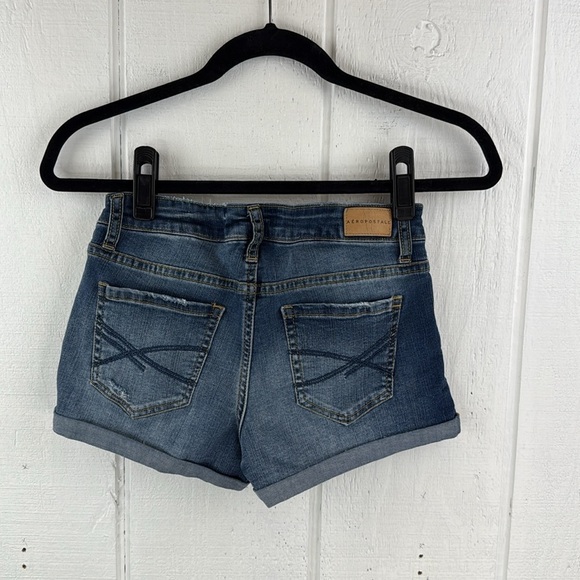 Aeropostale Women’s Size 2 Blue Shorty Stretch Denim Zip Fly 5-pocket Shorts - Picture 5 of 9